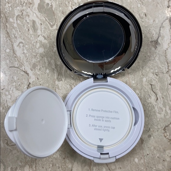 BNIB IT cosmetics CC+ veil foundation in fair - Picture 5 of 5